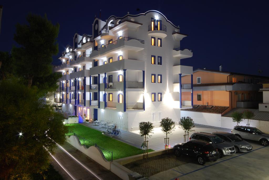 Residence Abruzzo Resort Tortoreto Buitenkant foto