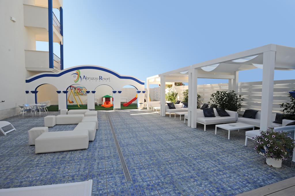 Residence Abruzzo Resort Tortoreto Buitenkant foto